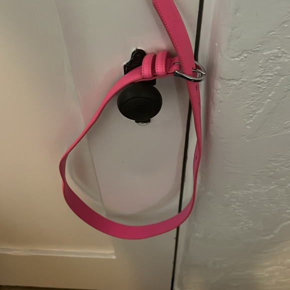 Pink belt - Picture 2 of 5